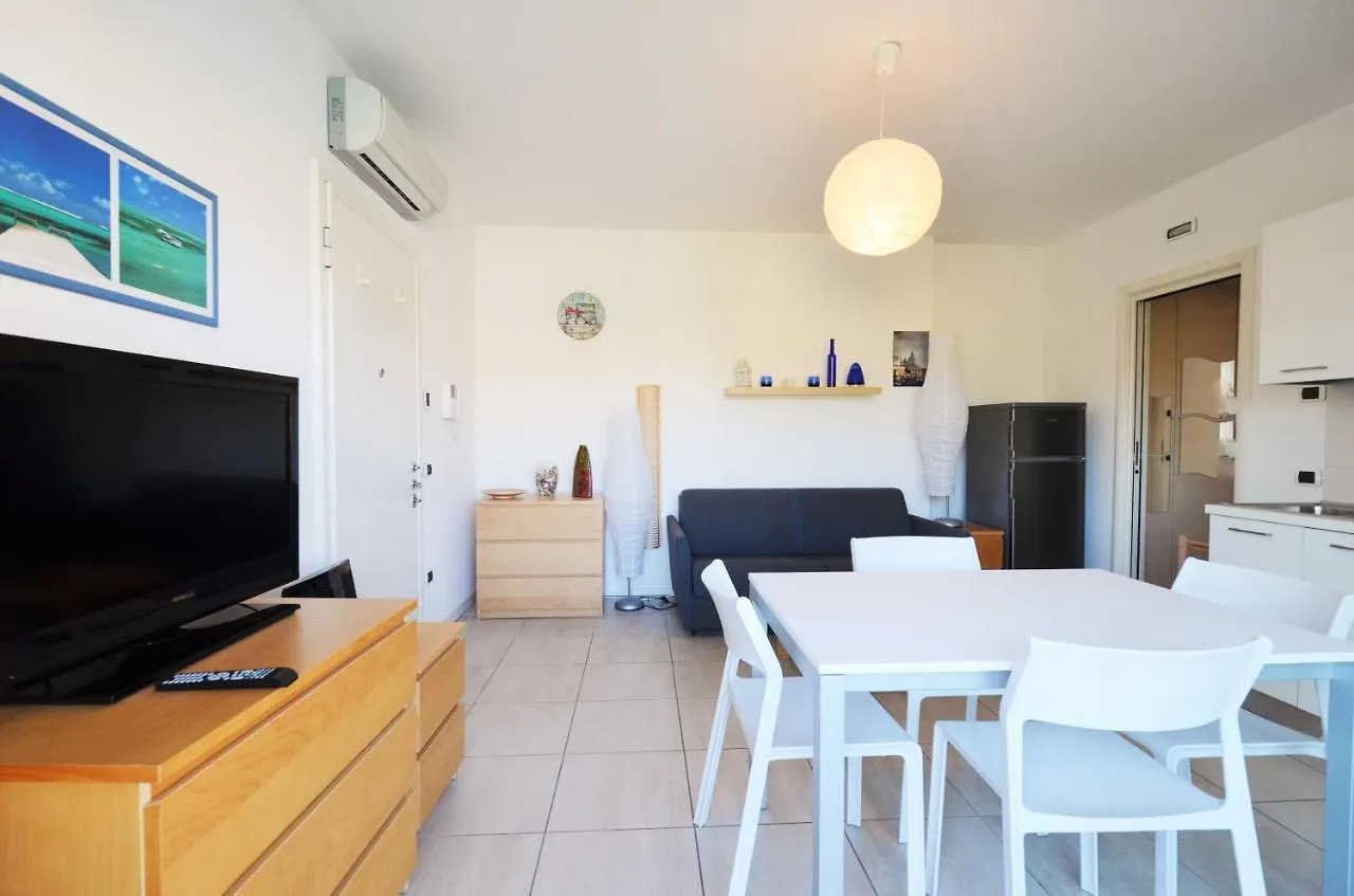 Magica Immobiliare - Laguna Park 2/10/5 Lido di Jesolo Apartamento