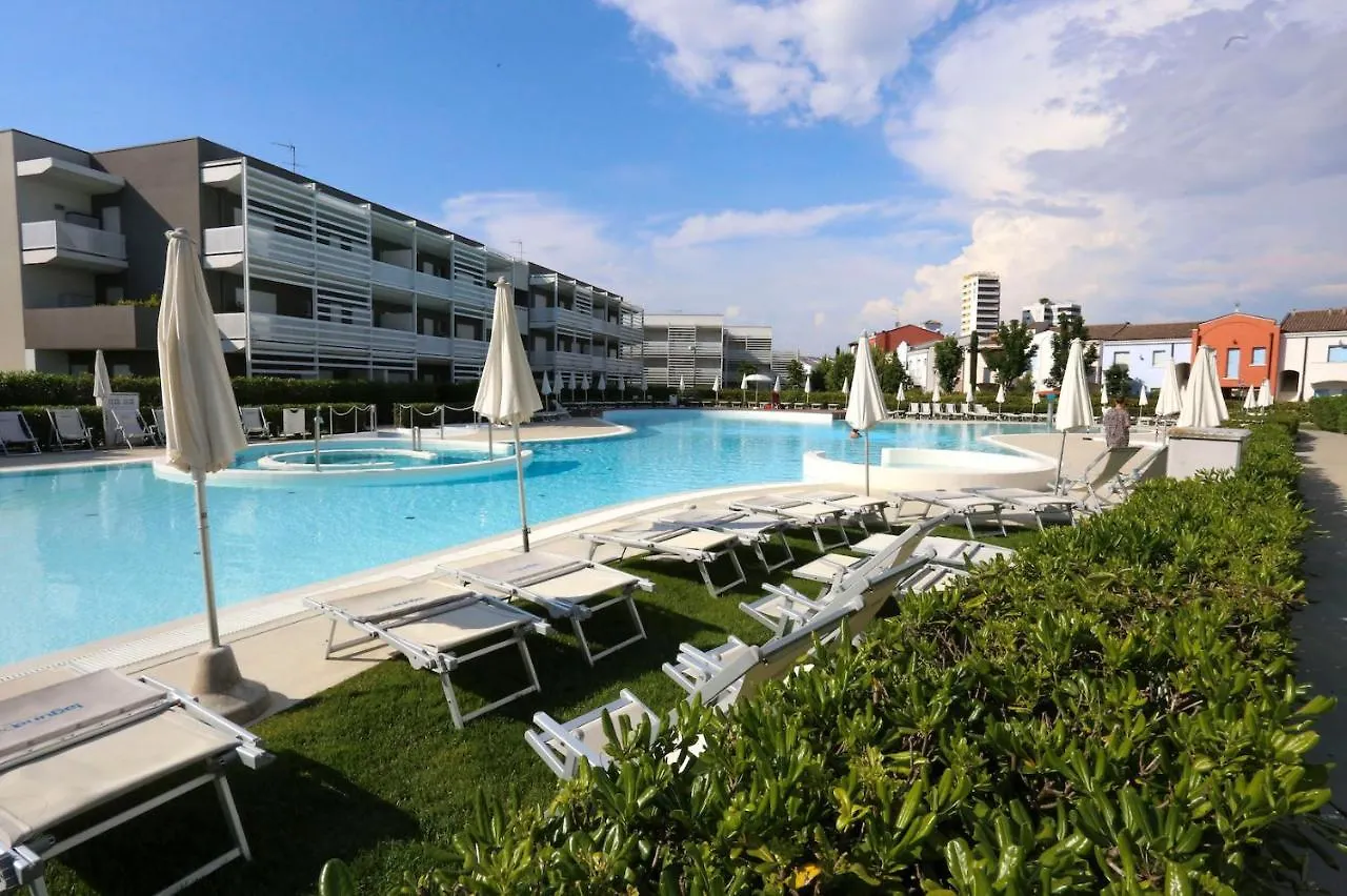 Magica Immobiliare - Laguna Park 2/10/5 Lido di Jesolo