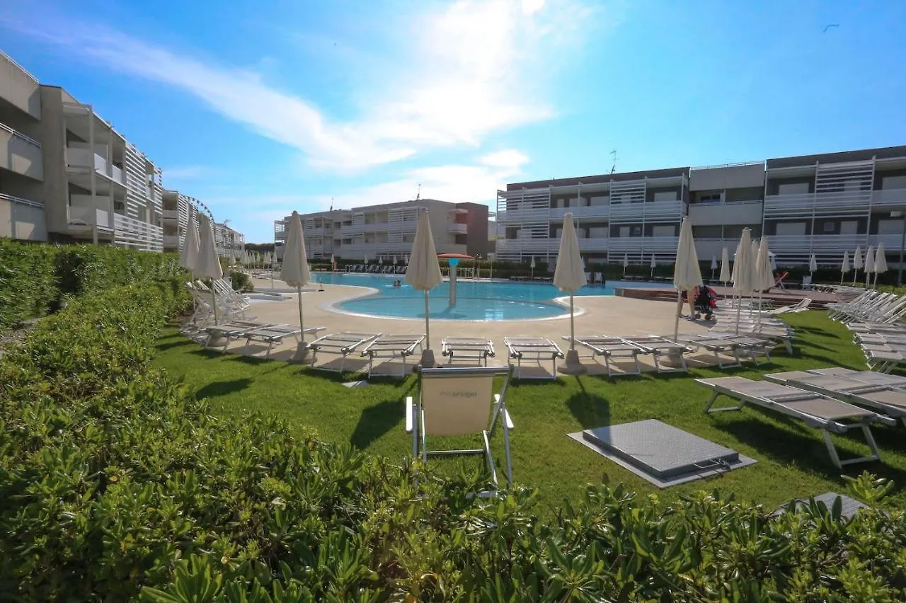 Magica Immobiliare - Laguna Park 2/10/5 Lido di Jesolo Apartamento
